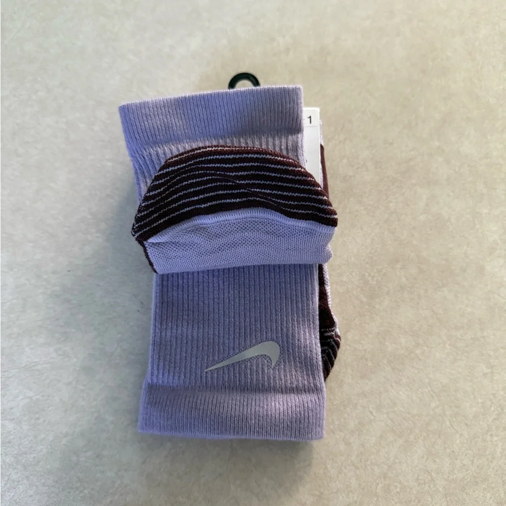 Nike Trail Running Wool Blend Crew Socks Purple Sz Men 6-7.5 Women 7.5-9 NWT